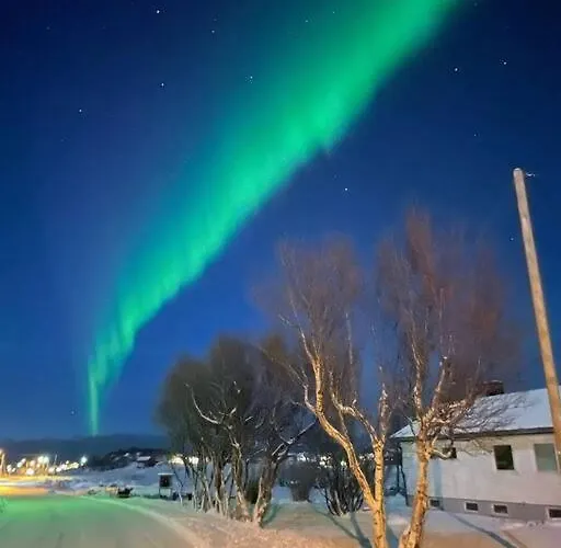 Cozy House - Stronstad @the Start Of Lofoten